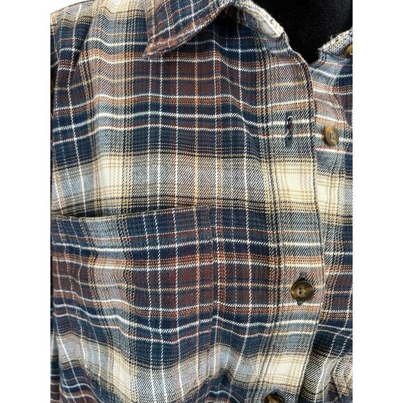 Carhartt button down, plaid shirt, women's size L (12/14) - Picture 2 of 8
